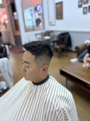 -尤司男士国潮理发馆