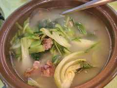 -红炎炎农家菜老字号(金水台店)