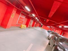 -欧尚超市苏州店停车场(金鸡湖路店)