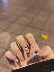 -南玥美学·美甲美睫美肤