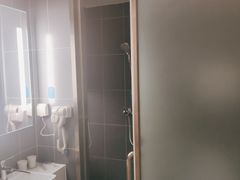 -汉庭(北京鼓楼大街地铁站店)