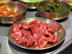 -釜山火炉·海鲜烤肉(紫藤路店)