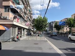-新华传媒教材书店(中山南二路)