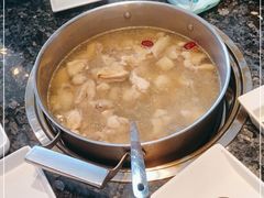 -一席地·本地鸡窝·杭帮鸡火锅(萧山银隆百货店)