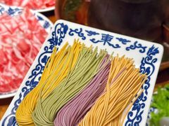 -东镇老火锅(长春路首店)