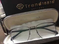 -Trend1881视光·蔡司视觉(领展广场店)