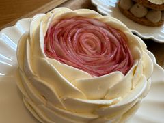 -VERIE BAKEHOUSE