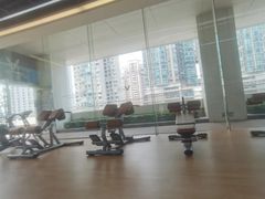 -威克健身游泳(万菱汇店)