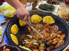 -晨皓祥人民公社铁锅炖菜(西华苑店)