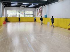 -逗你运动体能训练中心(冠城店)