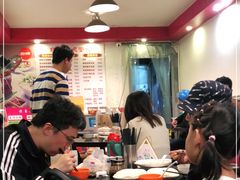大堂-卓粤拉肠(红庙店)