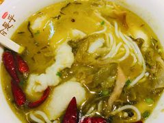 酸菜小鱼-渝是乎酸菜鱼·川渝小炒(新世界百货望京店)