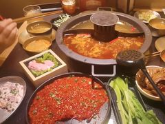 -晓宇重庆火锅(西安荟聚店)