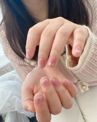 -初心纹眉洗眉·美睫专业店