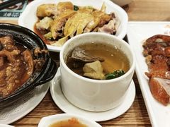 -裕记烧腊连锁餐饮(国商分店)