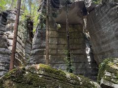 -梭布垭石林景区