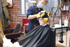 -VIM Hair Salon