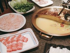 -小天鹅火锅·一线江景洪鼎旗舰店(洪崖洞店)