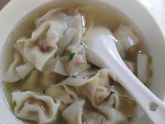 -周震馄饨
