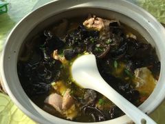 -天目湖刘老四农庄