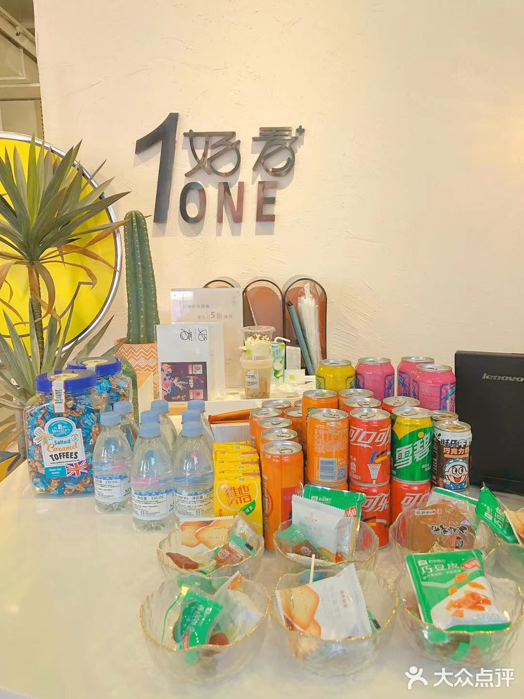 西北首家超大美甲集合店  白色房子开业啦。