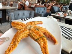 -万达文华酒店·48F云端窗景美食汇自助餐厅