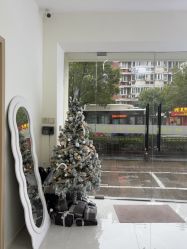 -苗方清颜专业祛痘·皮肤管理