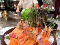 -万岛日本料理铁板烧(万泰国际店)
