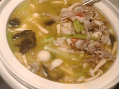 -梅飞酒家(名辉豪庭店)