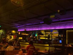 -Helens海伦司小酒馆(王家湾人信汇店)