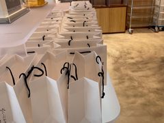 -银座仁志川·生吐司专门店(香港广场店)