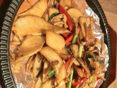 -耶里夏丽·新疆菜·28年喀什老馆(田林东路店)
