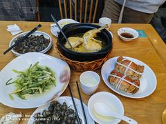-品鲜村农家菜·阳澄湖大闸蟹(总店)