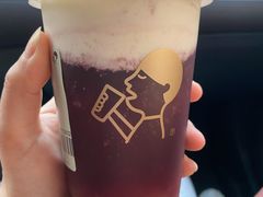 -喜茶(杭州滨江宝龙店)