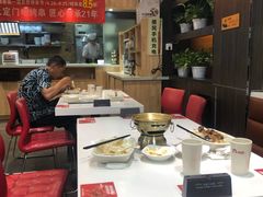 大堂-南城香·饭香串香馄饨香(富丰桥店)