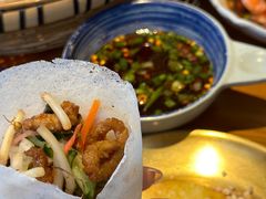 -包整·丝娃娃(一览甲秀楼风景店)