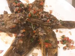 -鲁小三·大骨自助(金山总店)