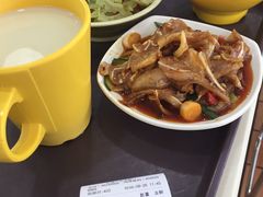 -六和餐饮(东城根店)