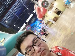 -蓝精灵乐园·世茂精灵之城主题乐园