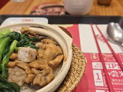 -华记煲仔华·煲仔饭(市桥易发店)