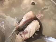 -正能量脆肉鲩火锅