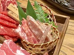 -肉魁屋·烧肉·烧鸟·酒场(高新店)