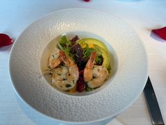 -弦月窗LUNETTE BY AMANDA(复兴路店)