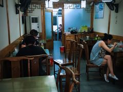 大堂-街头顶黄记馄饨王(中山中路店)