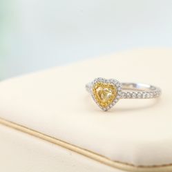 -威德钻石-克拉钻大本营(南京东路店)