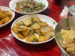 -芦茨金富饭庄·25年老字号·专做稻草鸡