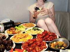 -涨巢·潮玩水疗局