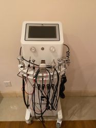 -尊尚柏丽美容SPA