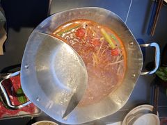 -由衷贵州酸汤牛肉火锅(新桥店)