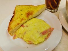 -香港新发烧腊茶餐厅(万象店)